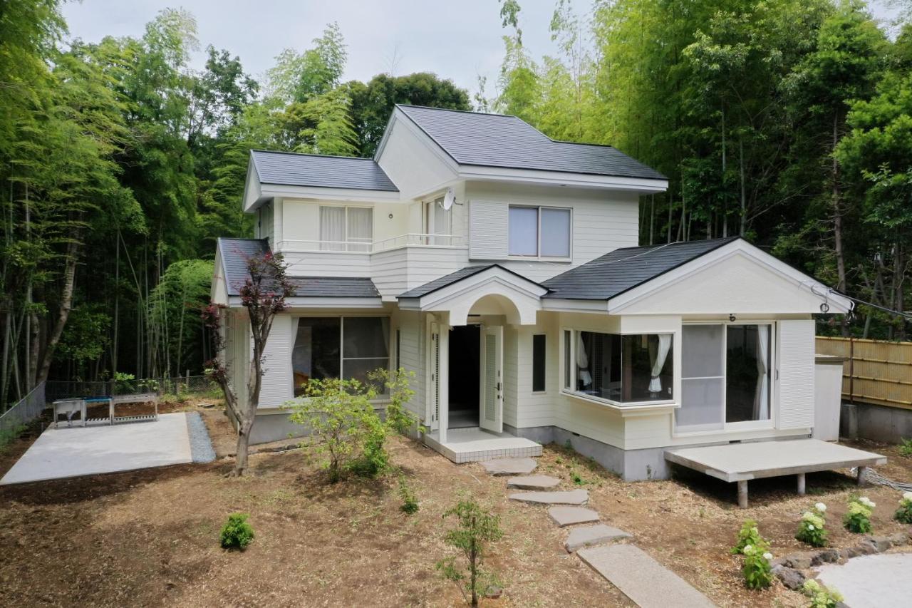 ファミーユ伊豆の瞳 Villa Itō Eksteriør billede